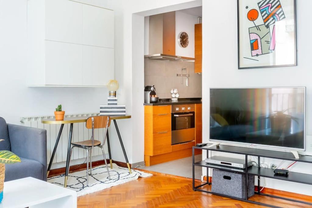 مدريد Malasana Beautiful Design Apartment 2Bed 2Bath المظهر الخارجي الصورة