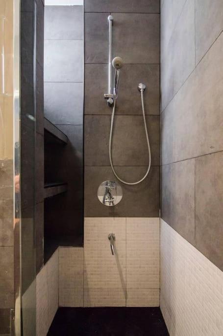 مدريد Malasana Beautiful Design Apartment 2Bed 2Bath المظهر الخارجي الصورة